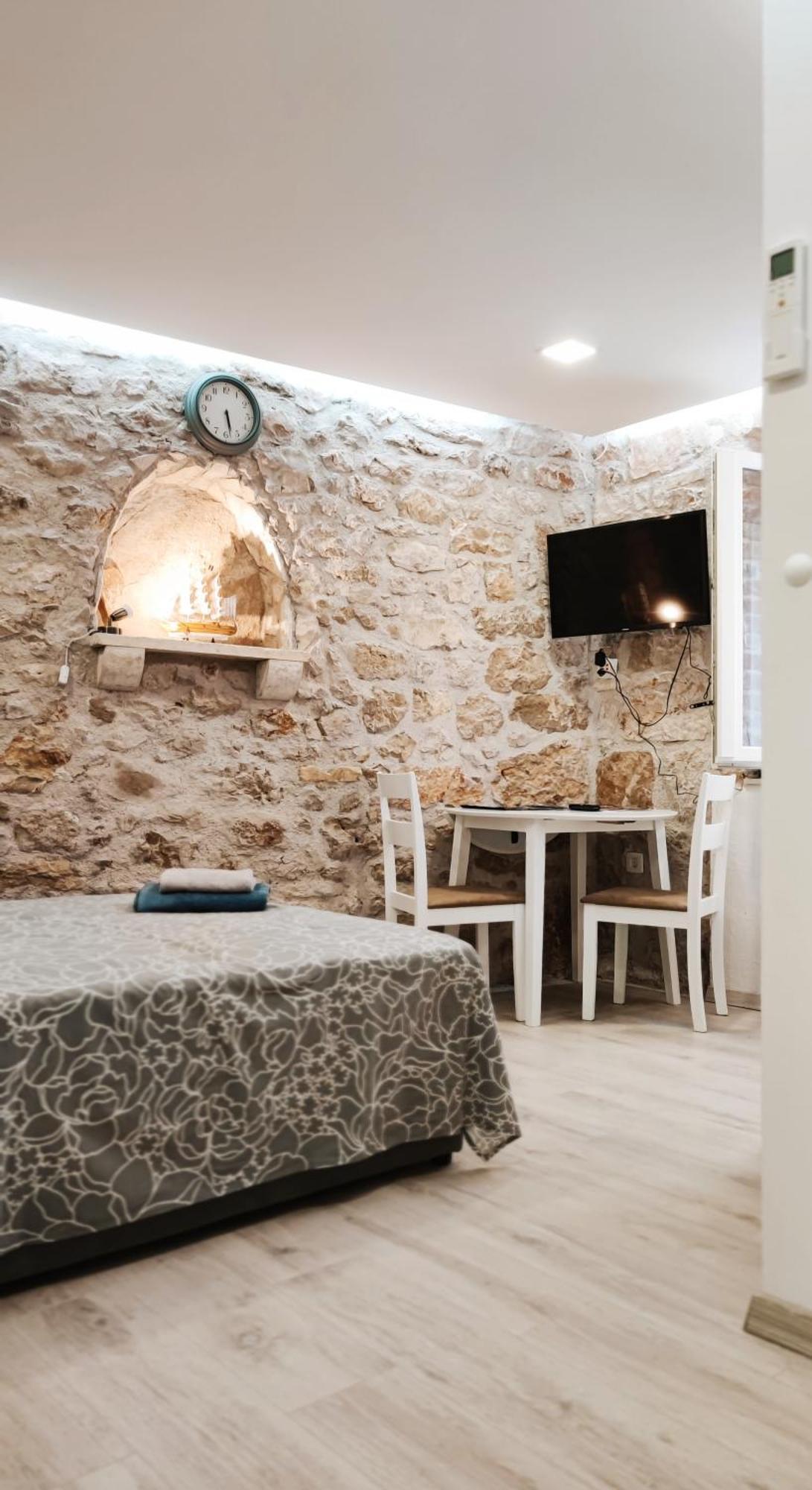 Falcons Nest Sibenik Bagian luar foto