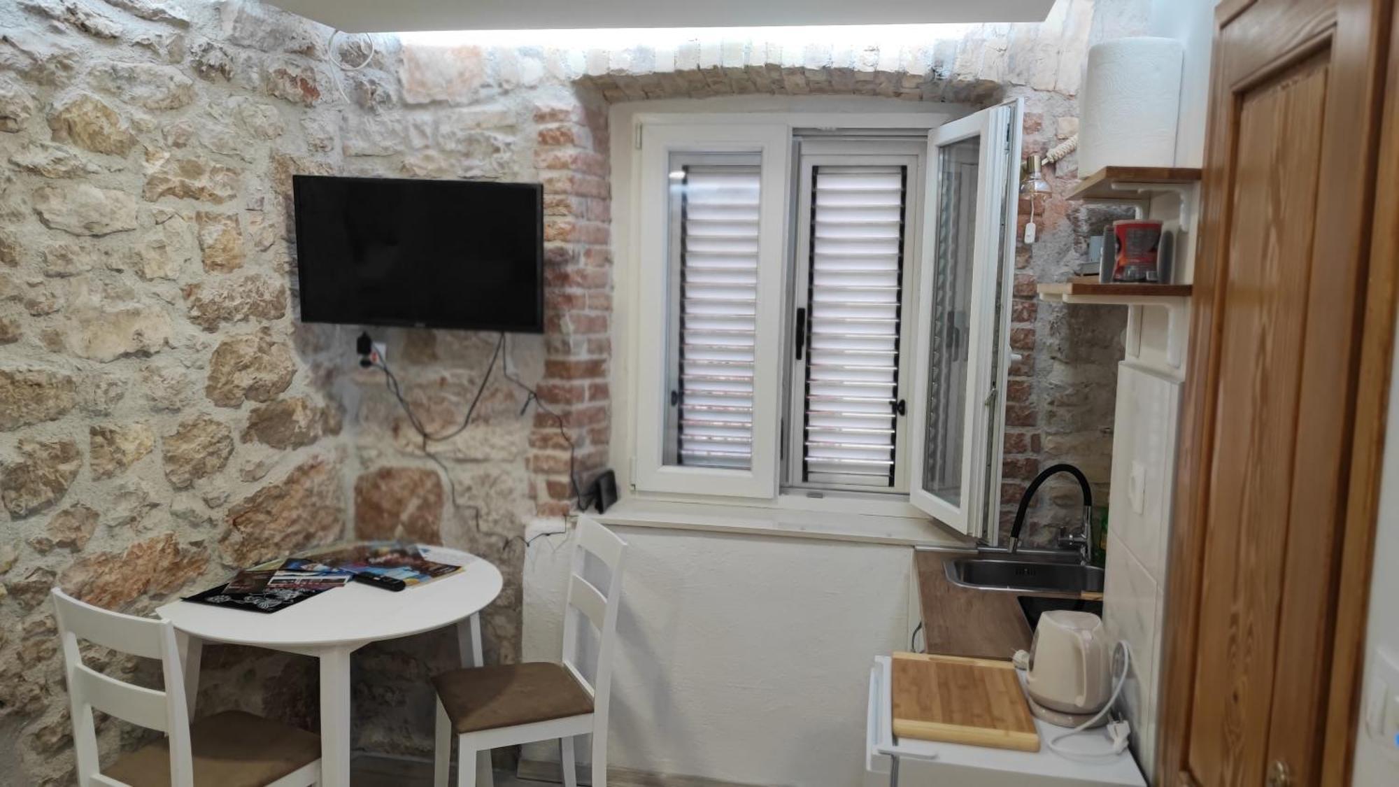 Falcons Nest Sibenik Bagian luar foto