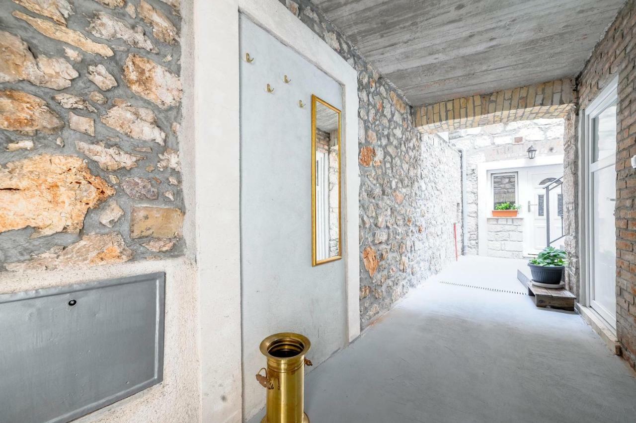 Falcons Nest Sibenik Bagian luar foto