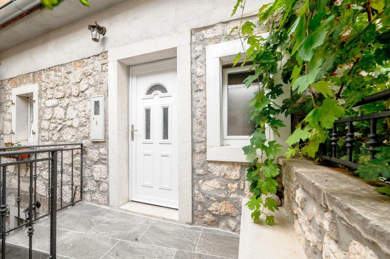 Falcons Nest Sibenik Bagian luar foto